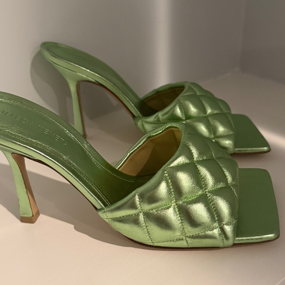 Authentic BOTTEGA VENETA Mule Heels Metallic Size 38 - Picture 7 of 14